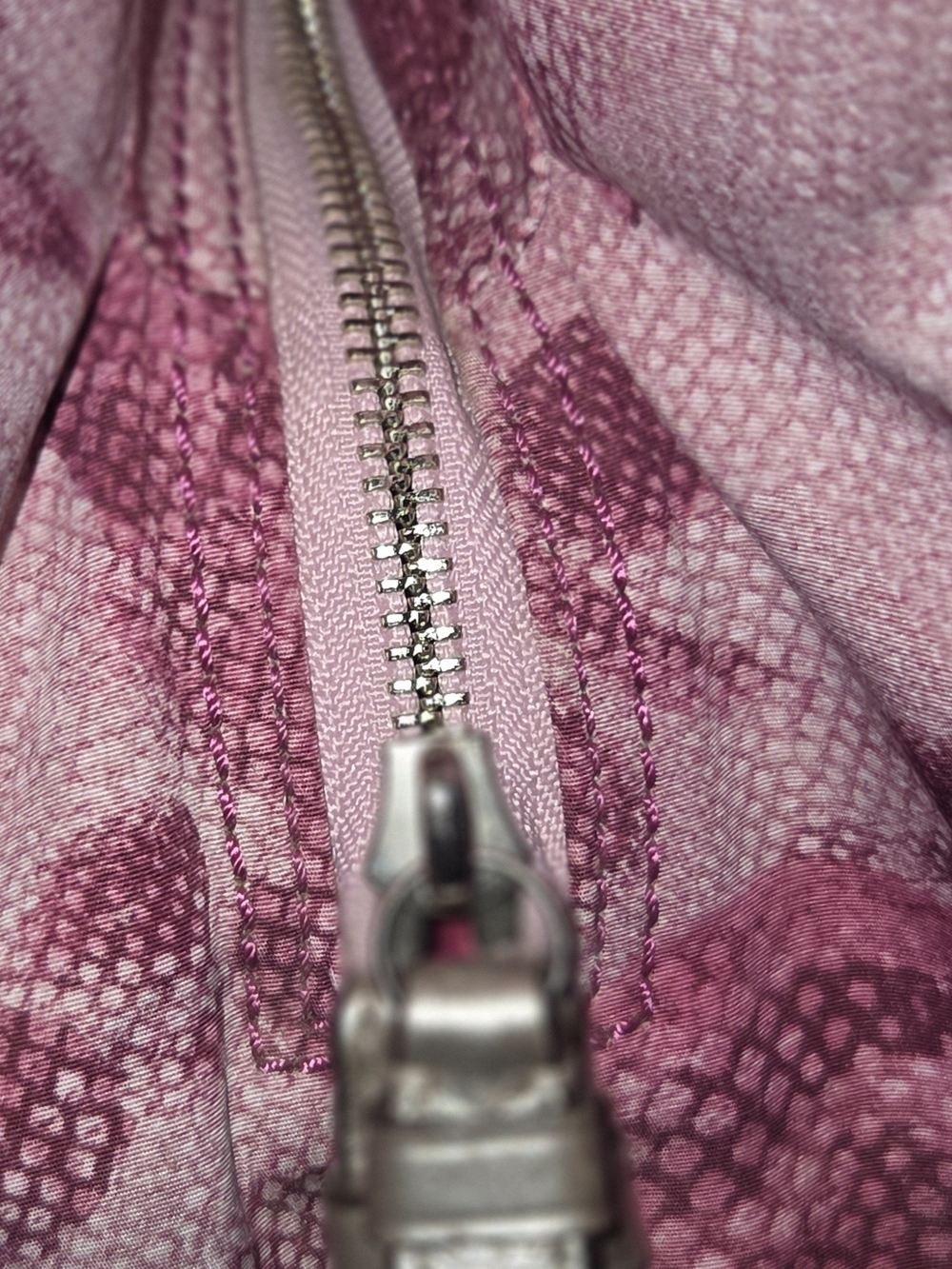 Rare 2012 Coach Madison Maggie Pink Floral Snake Embossed Hobo Bag 19642 - Picture 8 of 11